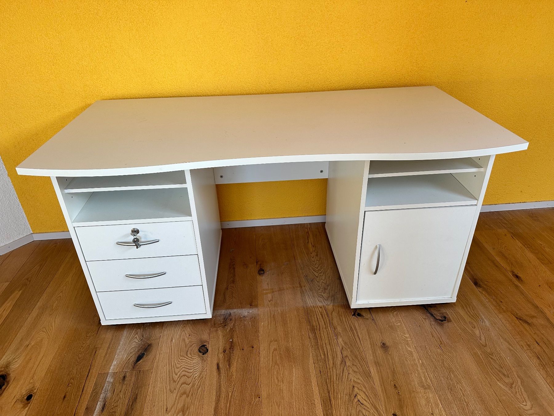 Scrivanie: Bürotisch – Usato da Buchrain venduto da ste_x8vc