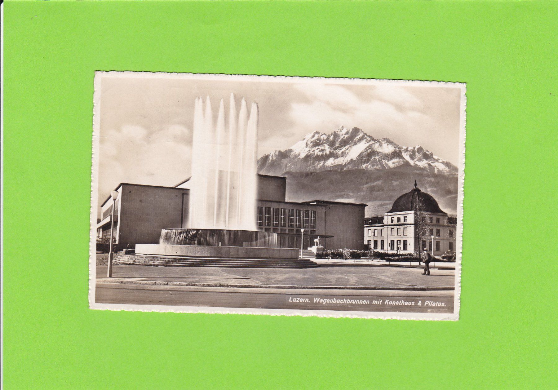 Cartoline postali: Luzern-Wagenbachbrunnen--belebt – Usato da St. Peterzell venduto da neckertal