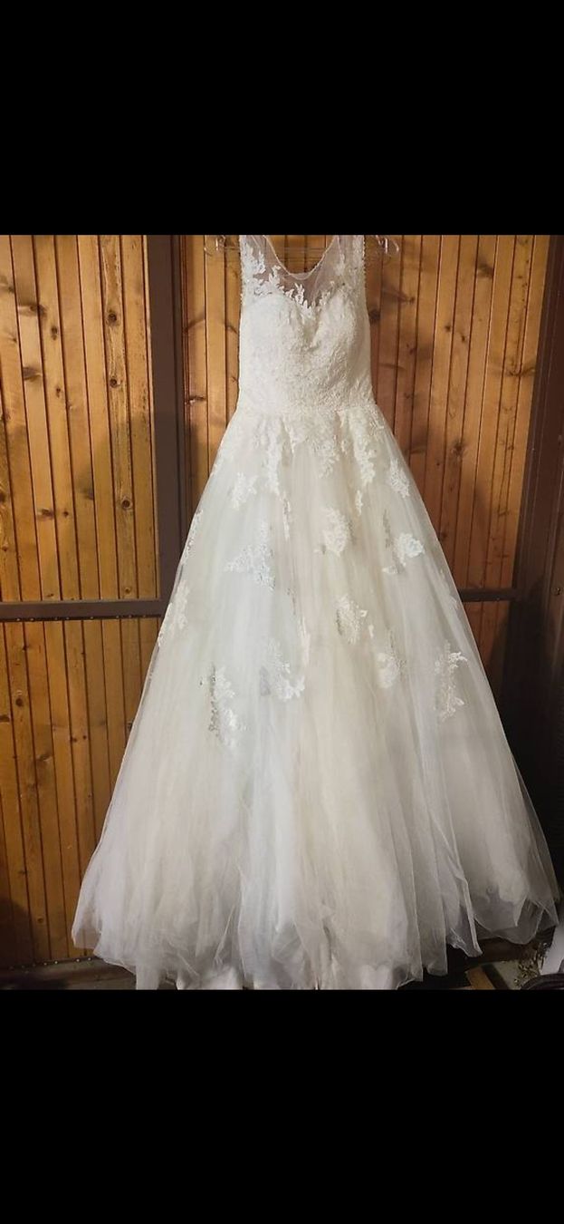 Vestiti: Brautkleid – Usato da Gächlingen venduto da Kreacycle 1