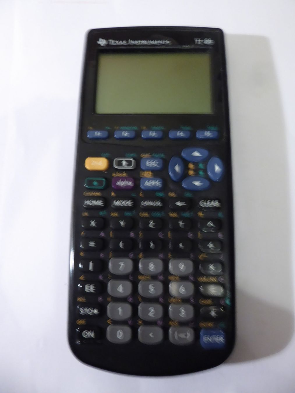 Texas Instruments Taschenrechner: Taschenrechner TI-89 / Texas Instruments / 1997 – Gebraucht aus Langenthal von Drathesel