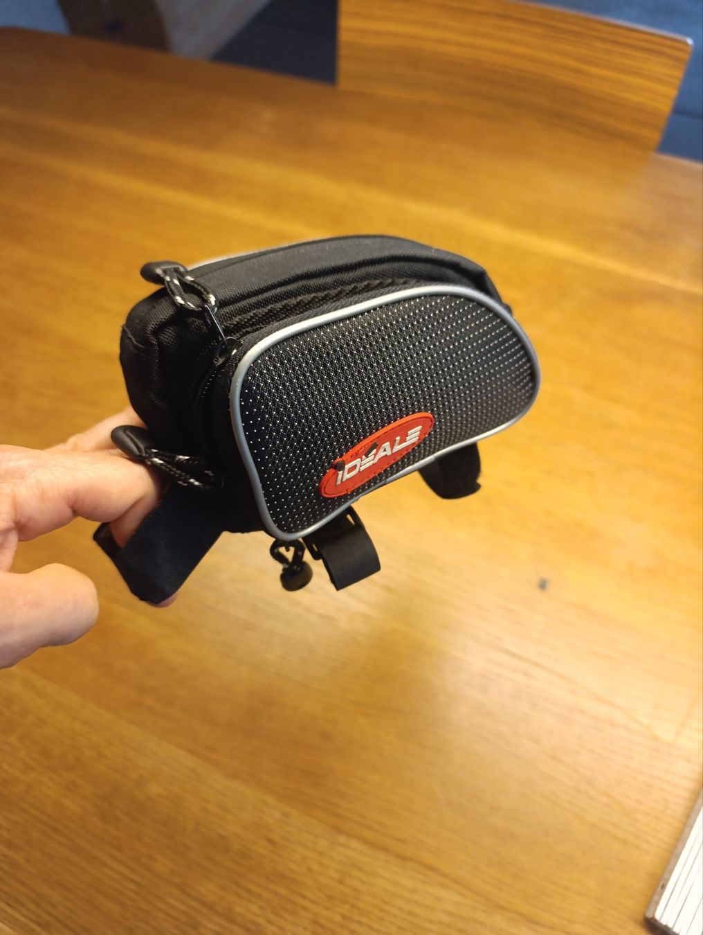 Taschen: Bikepacking Oberrohr-Tasche – Gebraucht aus Luterbach von velofanatic 1