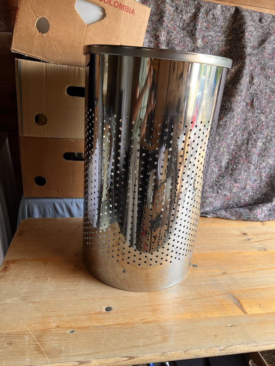 Sonstiges für Haushalt & Wohnen: Metallkorb, H 58cm  (34) – Gebraucht aus Glattfelden von maa_qcj8 1