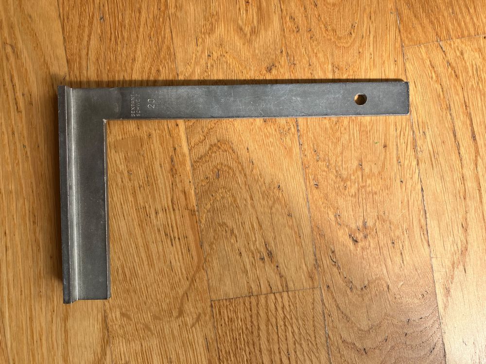 Nizza – Antenne Professionelle Schwenkbar Mit Montagewinkel & RG58 Kabel