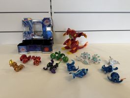 Lot de figurines Bakugan et boite de rangement jouet