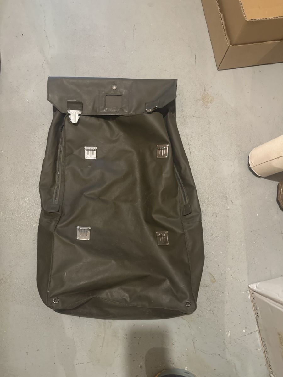 Schweizer Armee Taschen: F-Sack Militär Armee gebraucht – Gebraucht aus Uster von evoluzzer