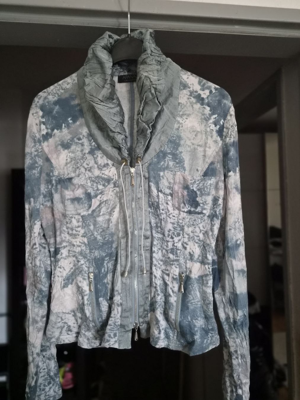 T-Shirts: Apanage Blusenshirt Gr. 40 – Gebraucht aus Frenkendorf von Moon111