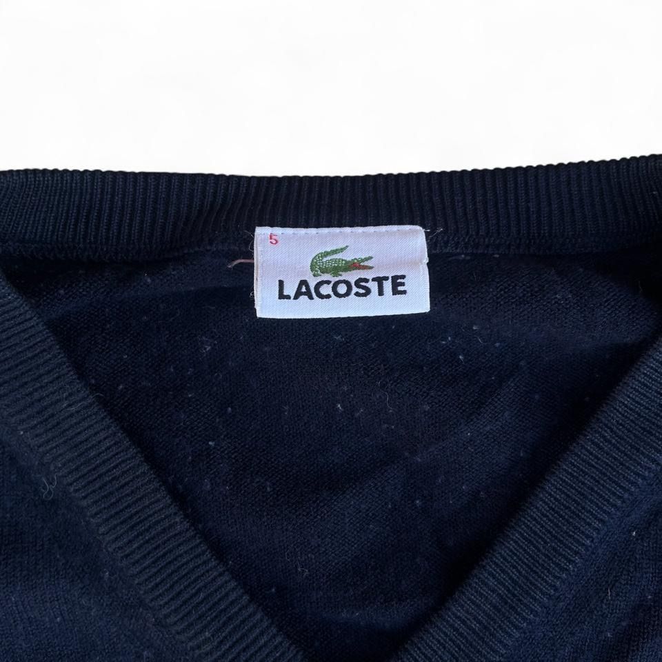 Lacoste Pullover & Sweatshirts: Lacoste V-neck Sweatshirt  – Gebraucht aus Riehen von RESTREET 2