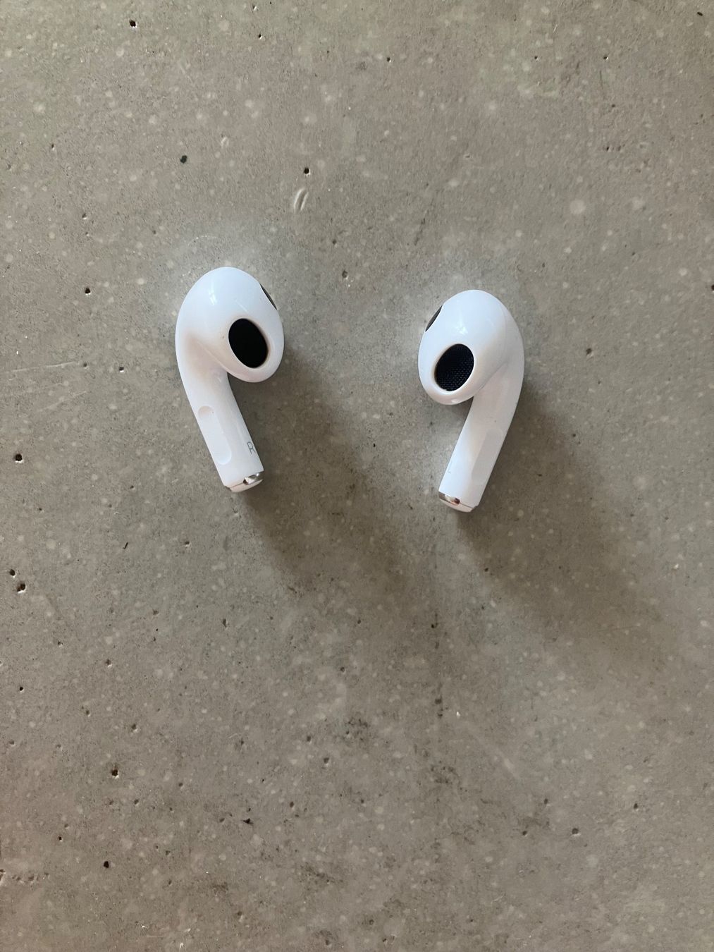 Apple Cuffie: Apple AirPods 3 – Usato da Lausanne venduto da mr.v 4