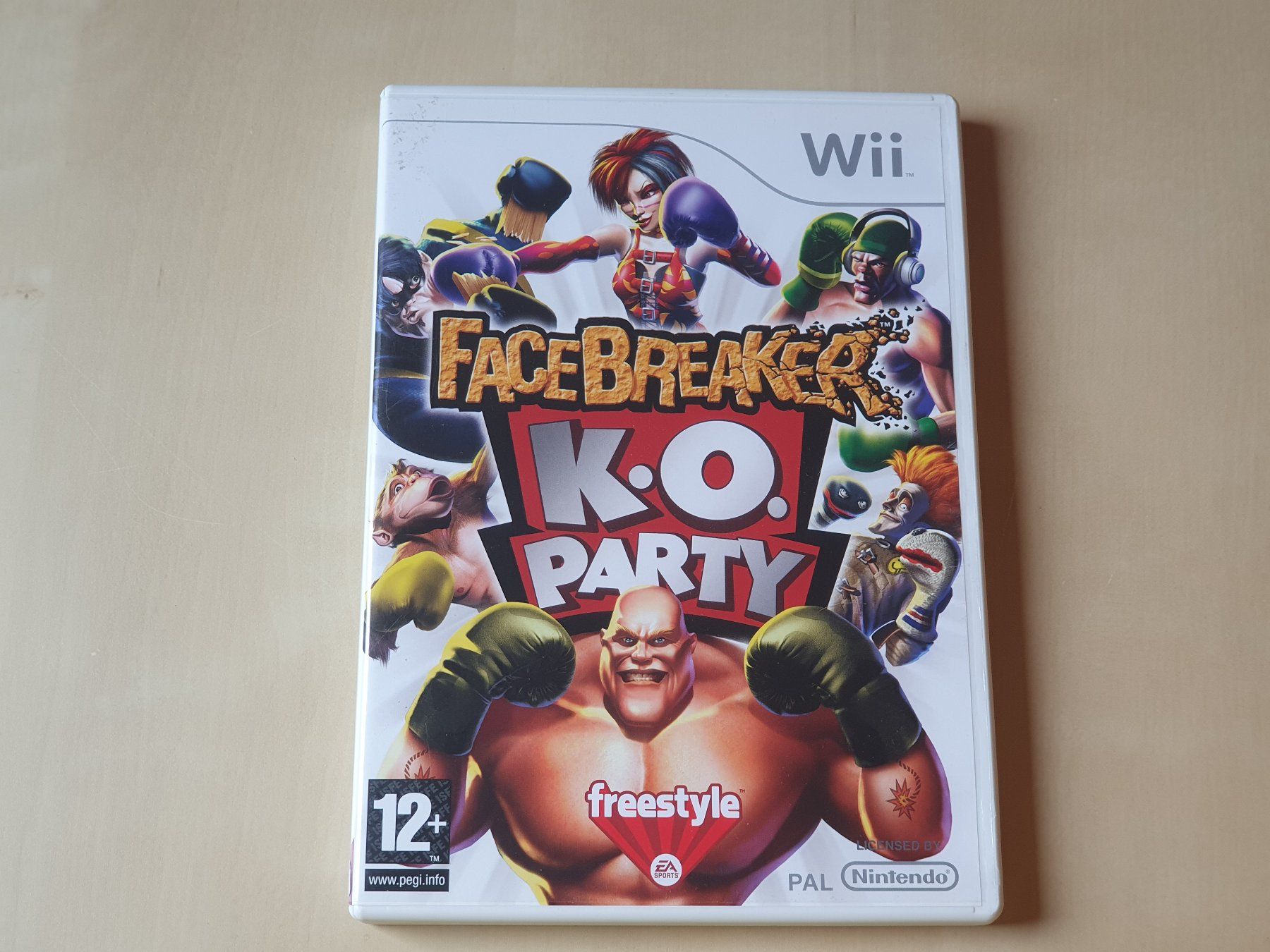 Nintendo Giochi: Facebreaker K.O. Party – Usato da Stansstad venduto da collectorsshop