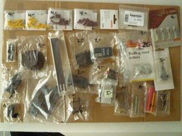 Konvolut Eisenbahnteile Märklin-Hornby-Faller-usw. Pièces