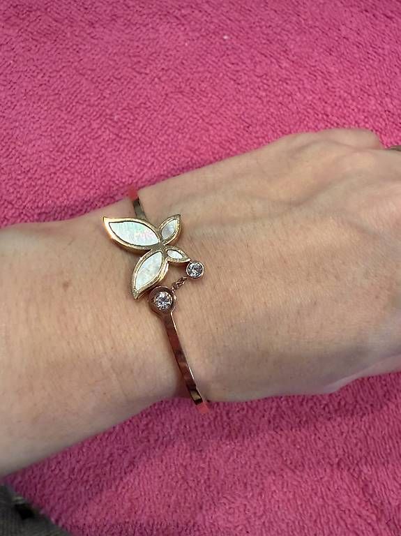 Bracciali & Braccialetti: Armreif (NEU!) – Usato da Zürich venduto da Tevelyn