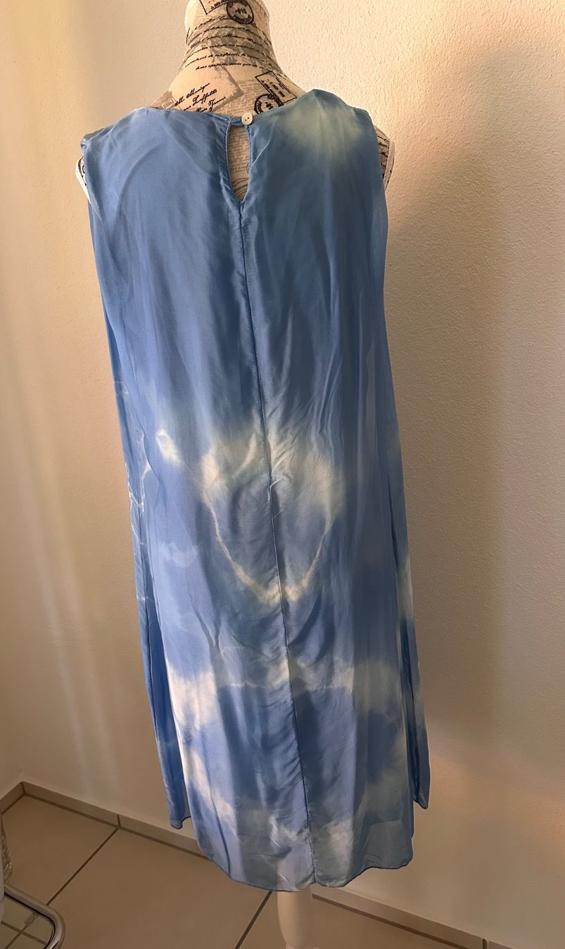 Vestiti: Cartoon Kleid Seide Grosse 40 – Nuovo e nell'imballaggio originale da Alpnach Dorf venduto da ljusja 1