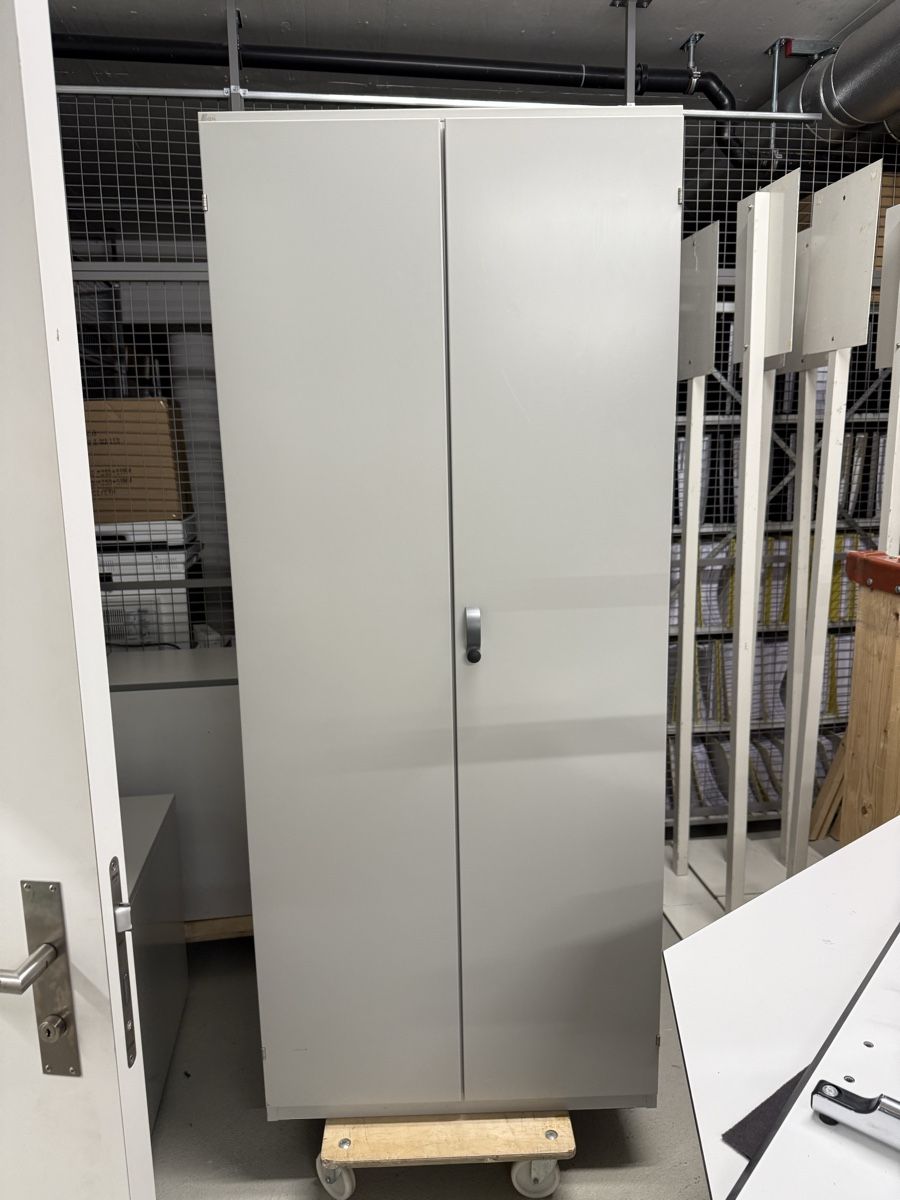 Lista Schränke: Lista Aktenschrank 2 Stück – Gebraucht aus Gisikon von snoovy 4