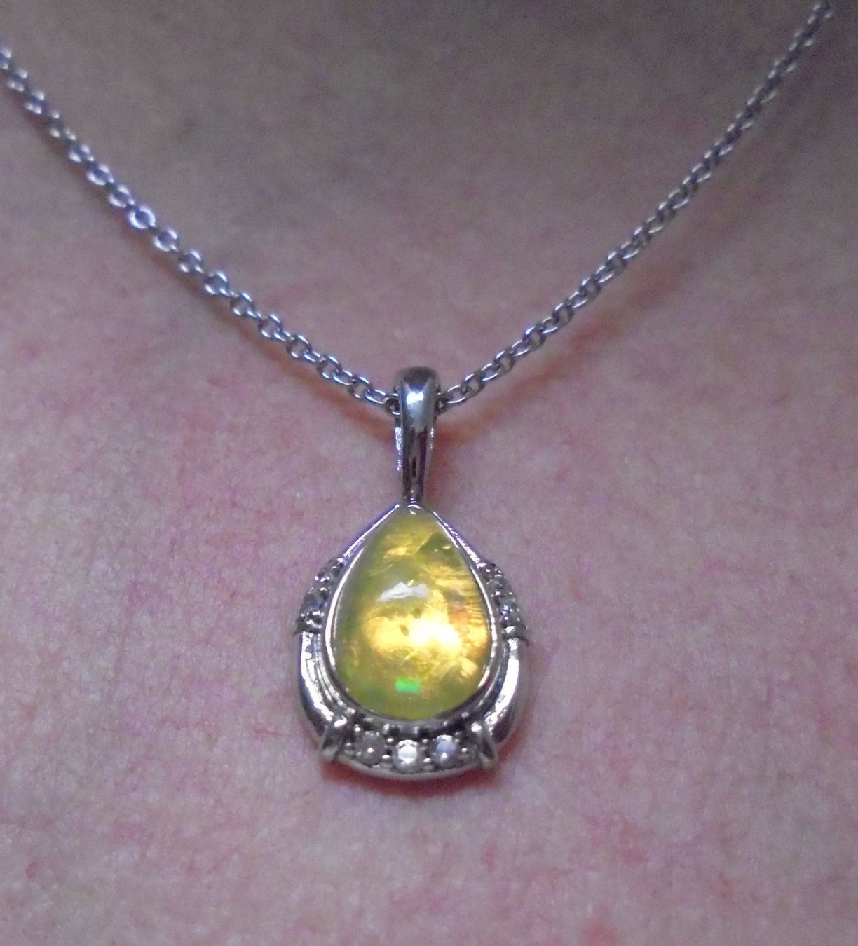 Catenine: Echtschmuck: Welo-Opal Silberhalskette 50 cm. – Nuovo (secondo la descrizione) da Zuchwil venduto da maumauchi 8