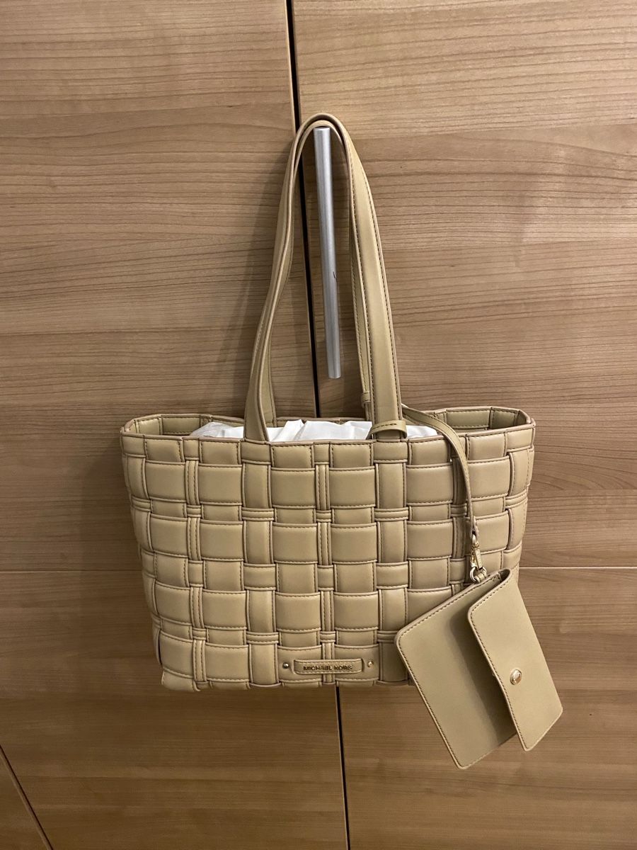 Michael Kors Borse da donna: Michael Kors Tasche – Nuovo e nell'imballaggio originale da Kaiseraugst venduto da RJ03