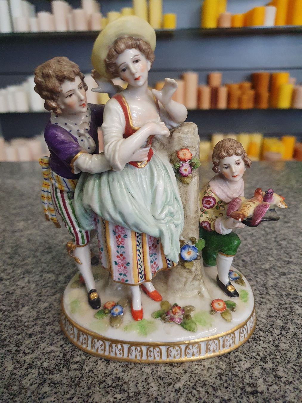 Figuren: Antike Porzellanfigur – Gebraucht aus Langrickenbach von Davy_Jones