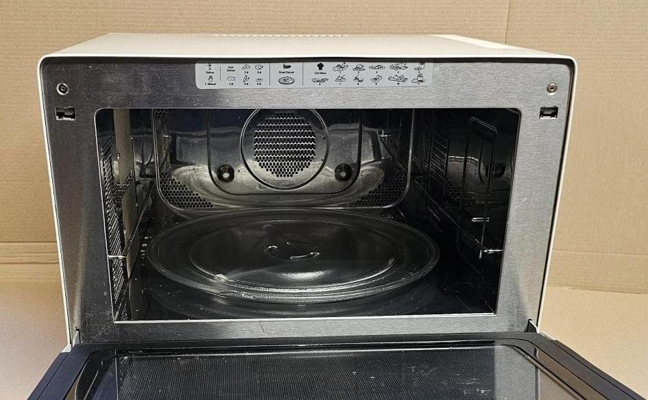 Bauknecht Forni: Bauknecht Mikrowellenofen / four à micro-ondes – Usato da Collonges venduto da arashee 6