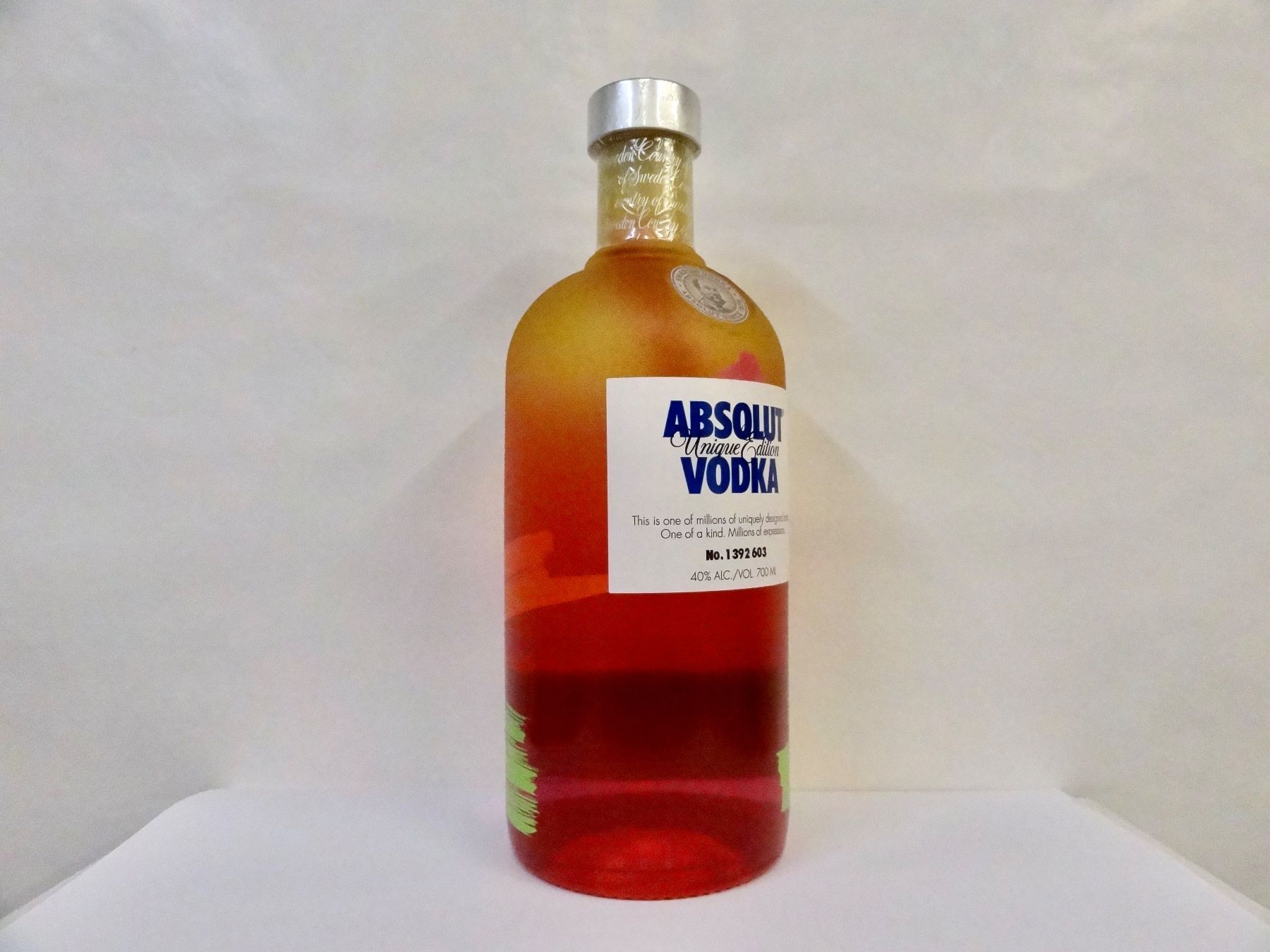 Absolut Vodka Bevande alcoliche: 1 x ABSOLUT VODKA ABSOLUT UNIQUE Edition 2012 – Nuovo e nell'imballaggio originale da Kerzers venduto da zimmergruen 7