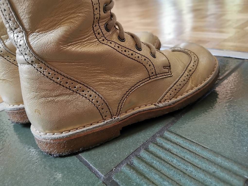 Bisgaard Scarpe per ragazze: Bisgaard Stiefel gr 35 goldig – Usato da Riehen venduto da LaurJer 2