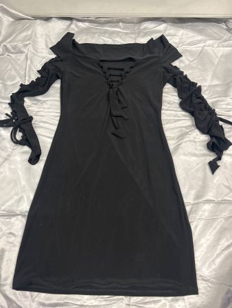 Minikleid Partykleid Figurbetont mit Schnürung Gr S NEU