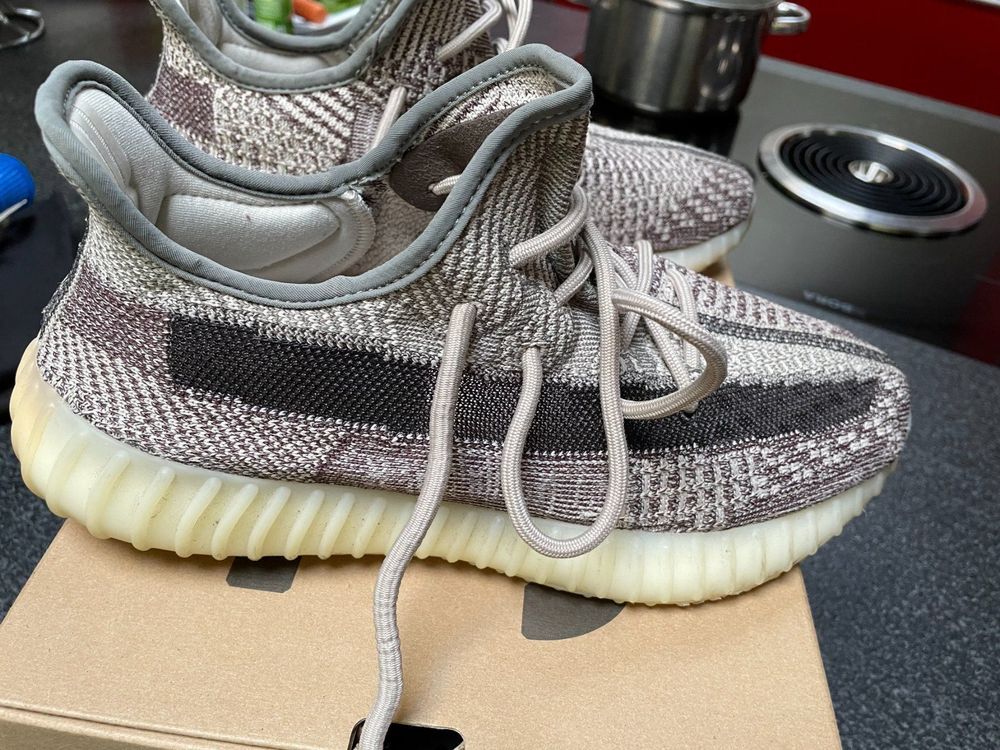 ADIDAS YEEZY BOOST 350 V2 ZION Gr. 42 Kaufen auf Ricardo