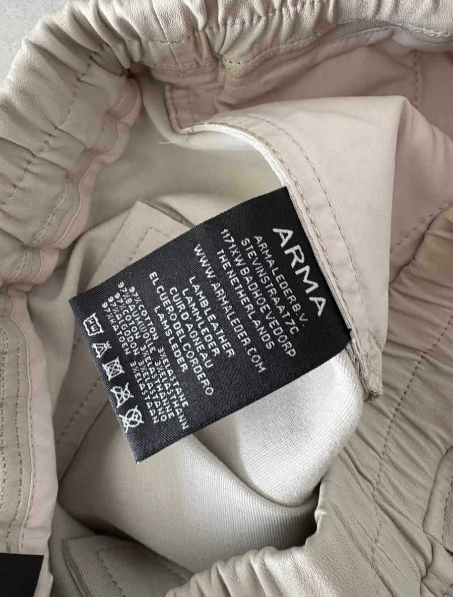 Pantalons: Arma Lederhose Gr. 40 beige/weiss – Neuf (Voir description) à Triesen par atos87 5