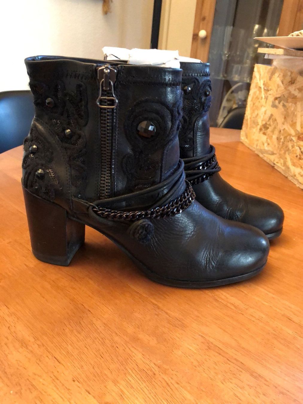 Scarpe da donna: Damen Leder Stiefeletten/ Ankleboots – Usato da Bern venduto da djinal 1
