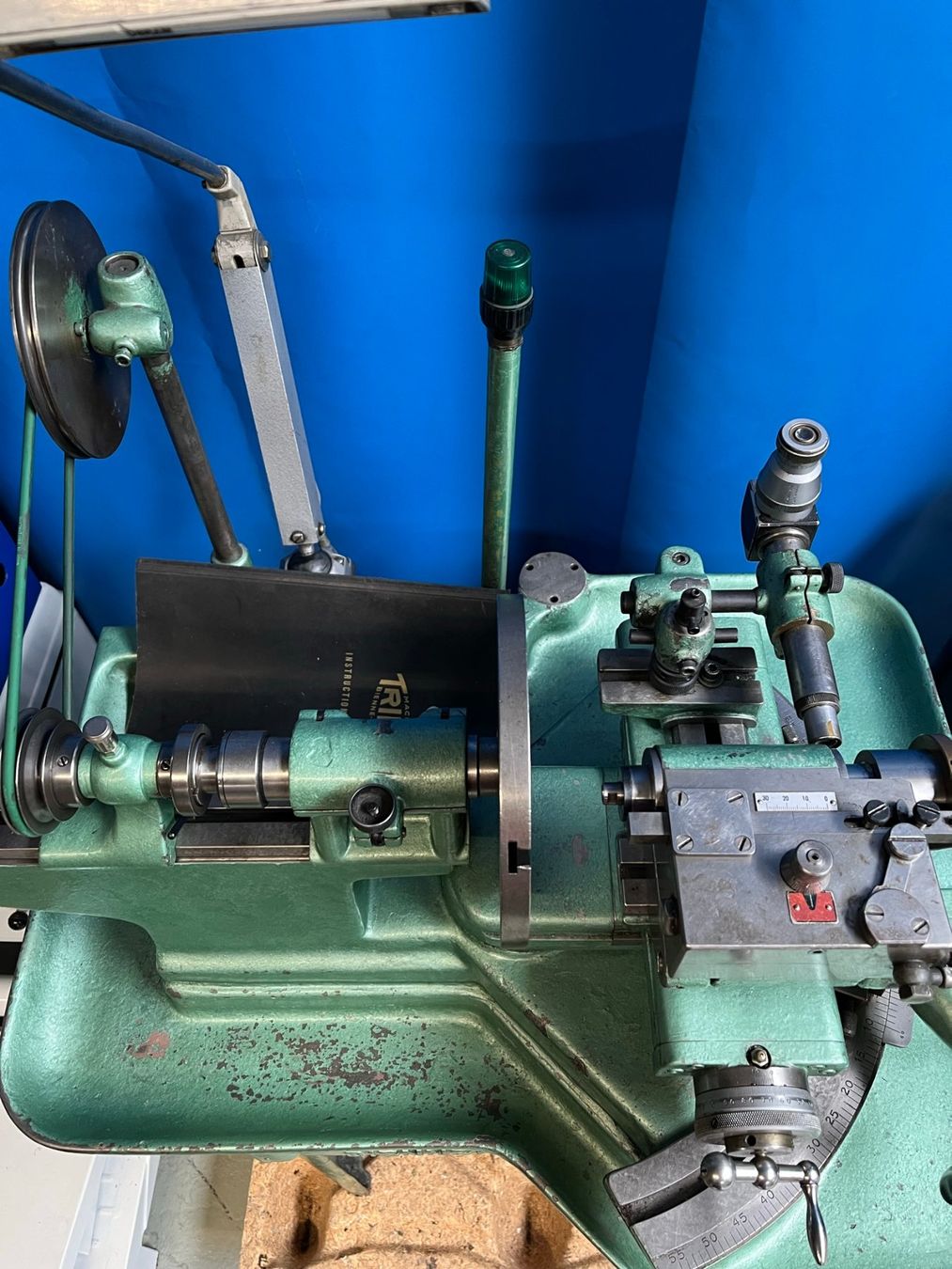 Tripet Alle Maschinen: Rectifieuse cylindrique TRIPET MUS 100 – Gebraucht aus La Chaux-de-Fonds von Greub_Machines 2