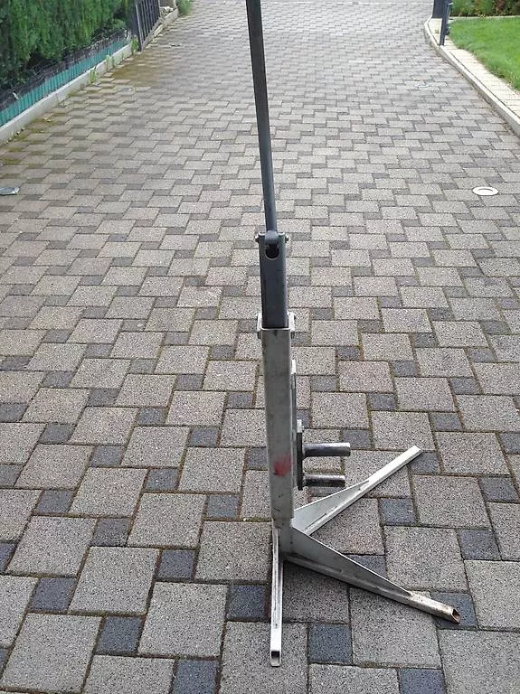 Stander: Motorrad Ständer – Usato da Oberdorf BL venduto da Korkhasel