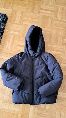 Veste fille taille128, très Bon état