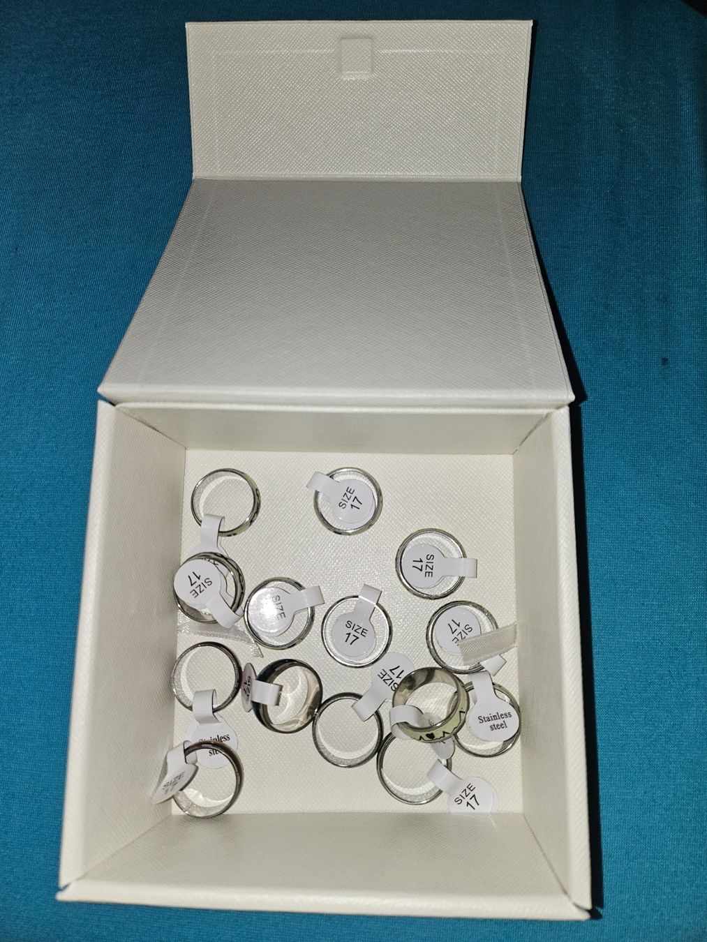 Ringe: Set Ringe 17 – Neu (gemäss Beschreibung) aus Thun von Shame 1