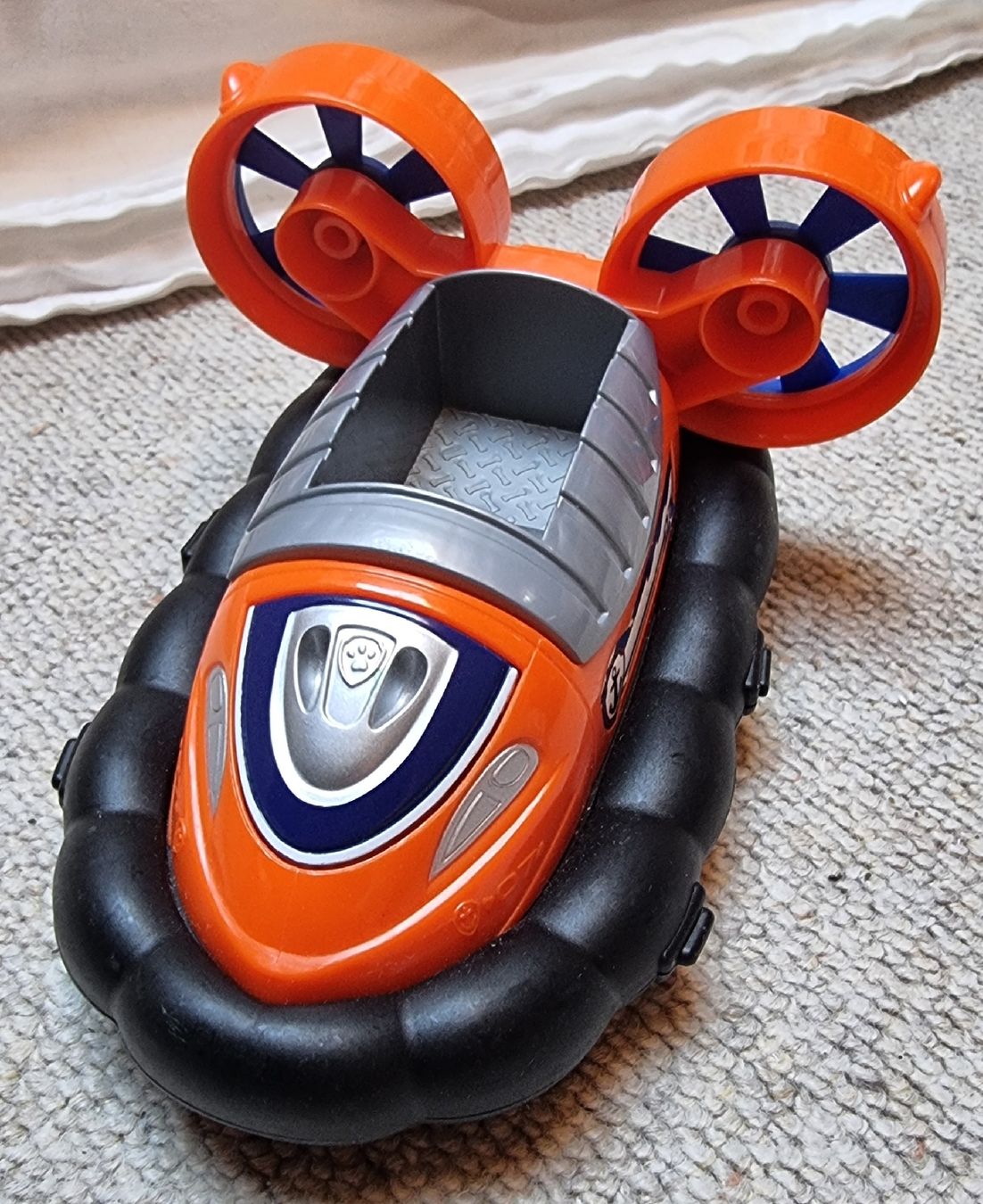 Spielzeuge: Paw Patrol Zuma Hovercraft mit Figuren – Gebraucht aus Rifferswil von sandra0010 1