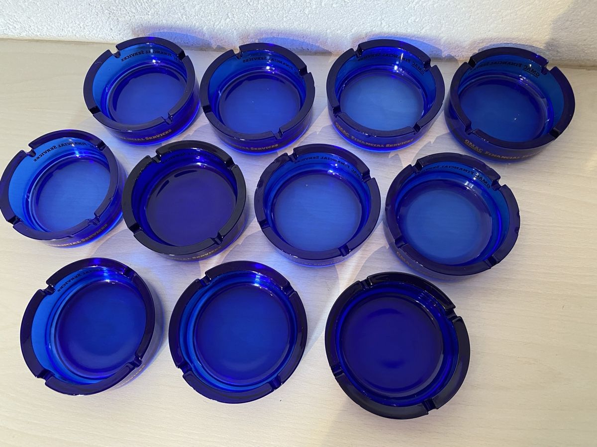 Portacenere: 11 blaue Aschenbecher GMAC – Usato da Hägglingen venduto da Karin0802 2
