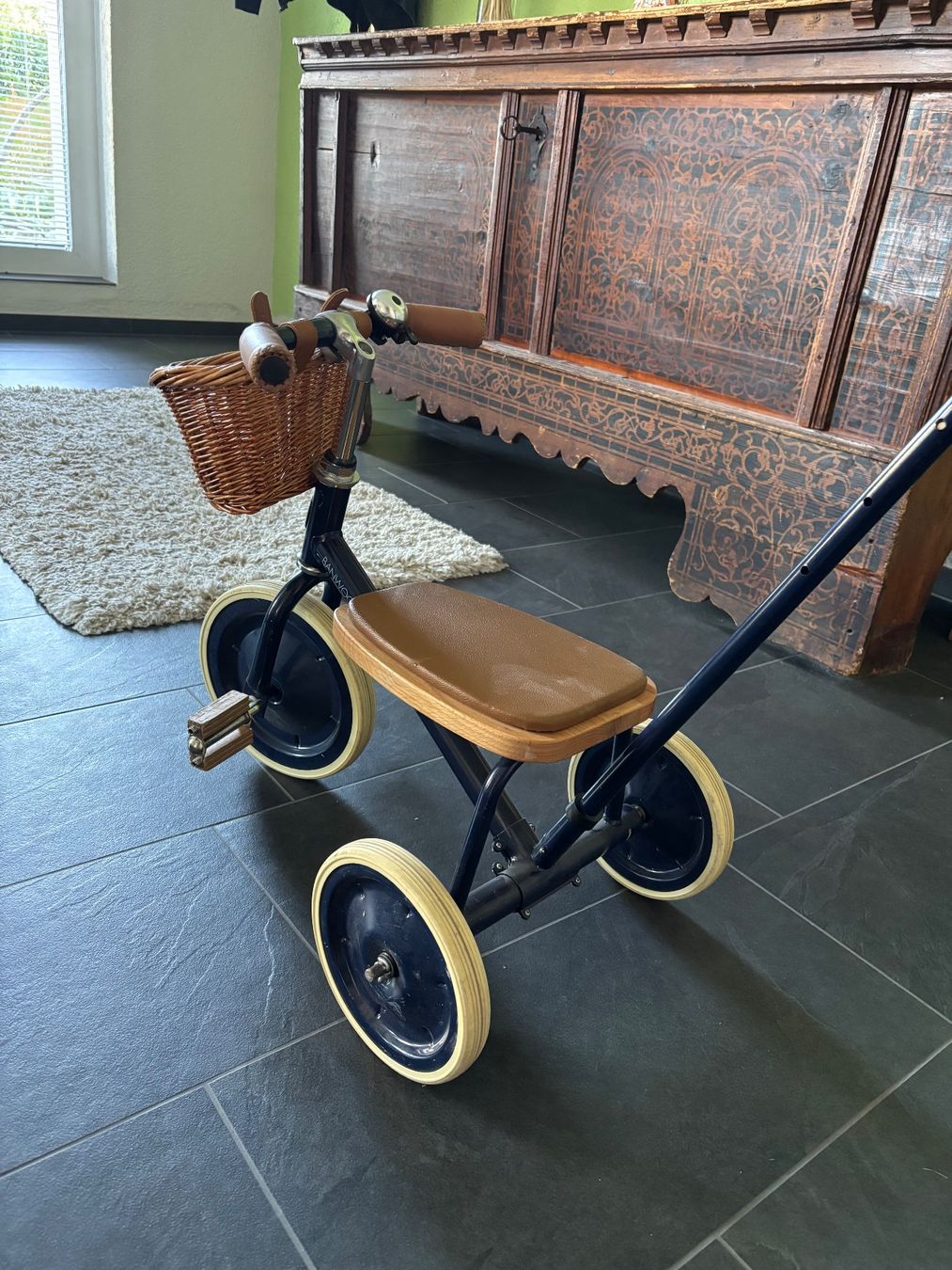 Banwood Véhicules pour enfants: Dreirad mit Schiebestange und Korb – D'occasion à Arnegg par nTouni 1