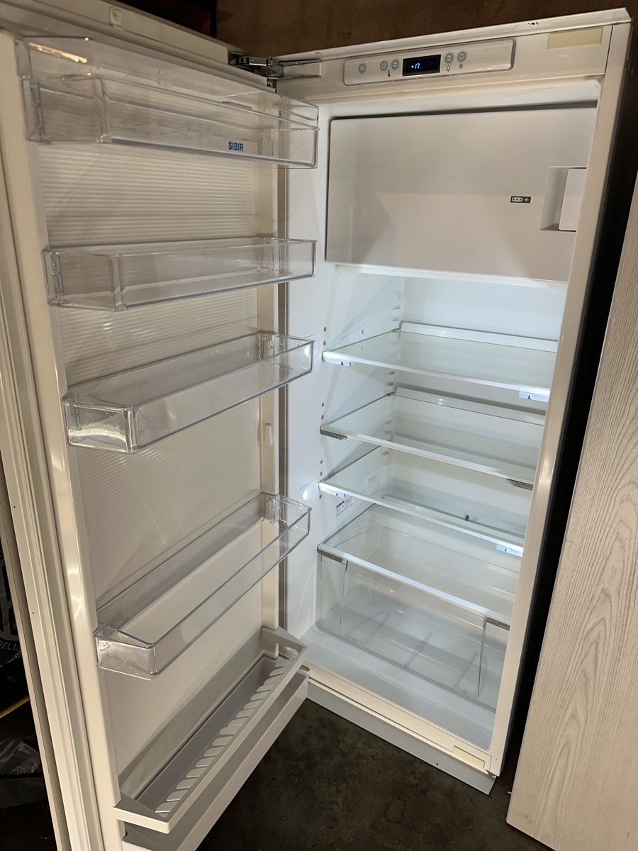 Frigoriferi: Kühlschrank Sibir / V-Zug – Usato da Biel/Bienne venduto da kra_s8rv 1