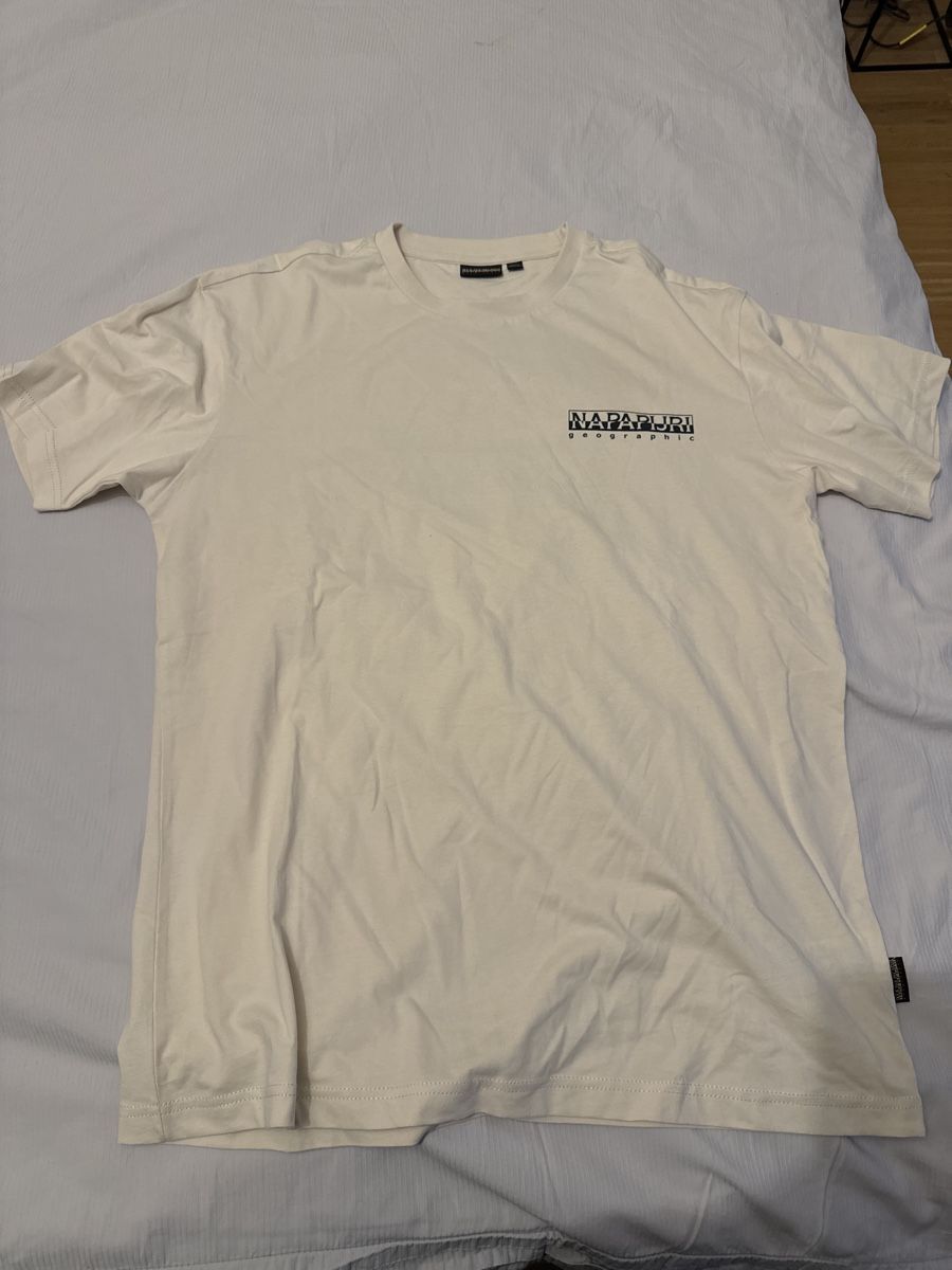 T-shirt: Napapijri – Usato da Menzingen venduto da Dali2504