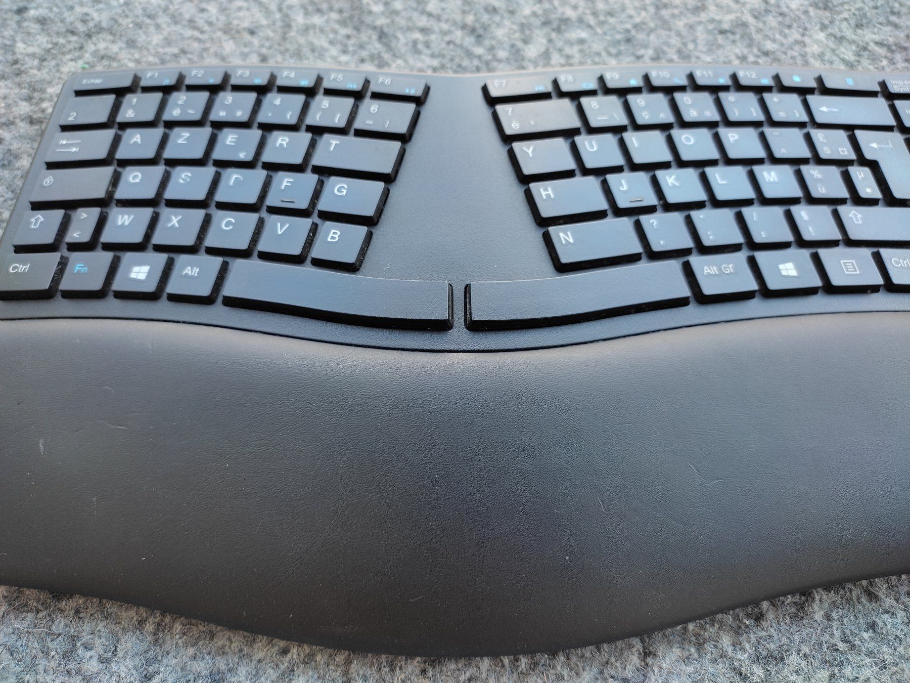 Kensington Tastiere: Clavier ergonomique Kensington FR – Usato da Wetzikon ZH venduto da Lego_Koenig 1