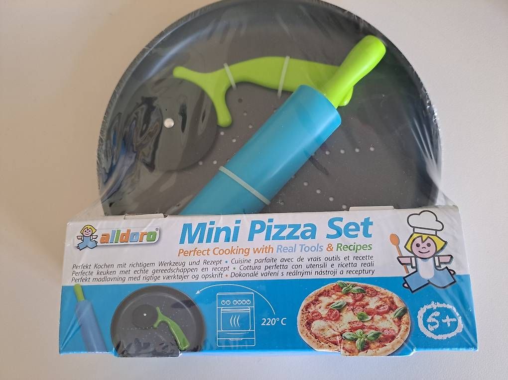 Spielzeuge: Kinder Mini Pizza Set – Gebraucht aus Tagelswangen von her_vhc2
