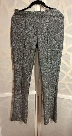 Great dark silver sparkling leggins. M