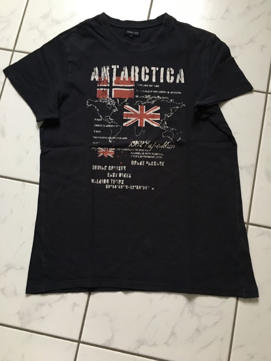 T-shirt: Maglietta da uomo  – Usato da Schwyz venduto da Francesca54 2