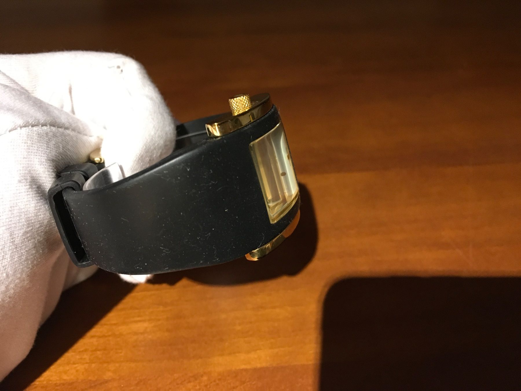 Lacoste Uhren: Lacoste Uhr 6300 L mit Rubber Band – Gebraucht aus Wohlen AG von PrivatSammlung 3