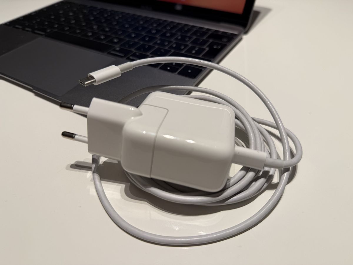 Apple Notebook: MacBook 12 Zoll – Usato da Domat/ems venduto da Vivs 4