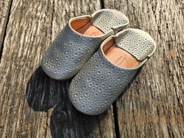 Babouches: Leder silber (28)-ANGEBOT