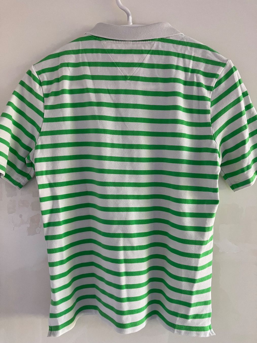 Tommy Hilfiger Magliette Polo: Poloshirt Tommy Hilfiger / Tshirt XS – Nuovo (secondo la descrizione) da Bachenbülach venduto da jul_bsw9 1