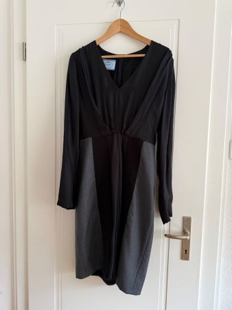 Prada - Kleid Wolle/Seide, Grösse 38 - 40