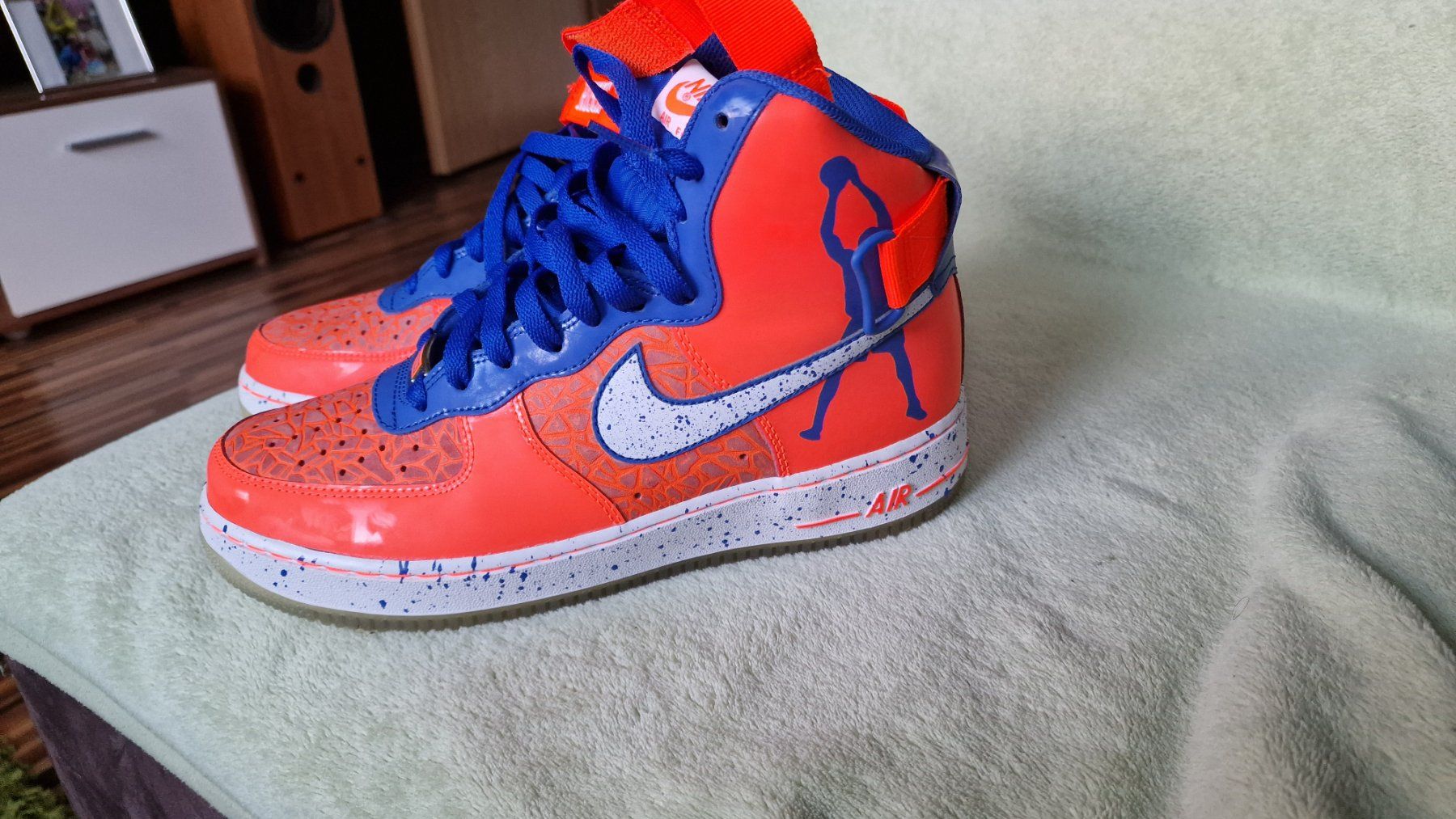Nike Chaussures hommes: Nike Air Force 1 High Rasheed Total Crimson – D'occasion à Oetwil a.d. Limmat par ErikMayer 2