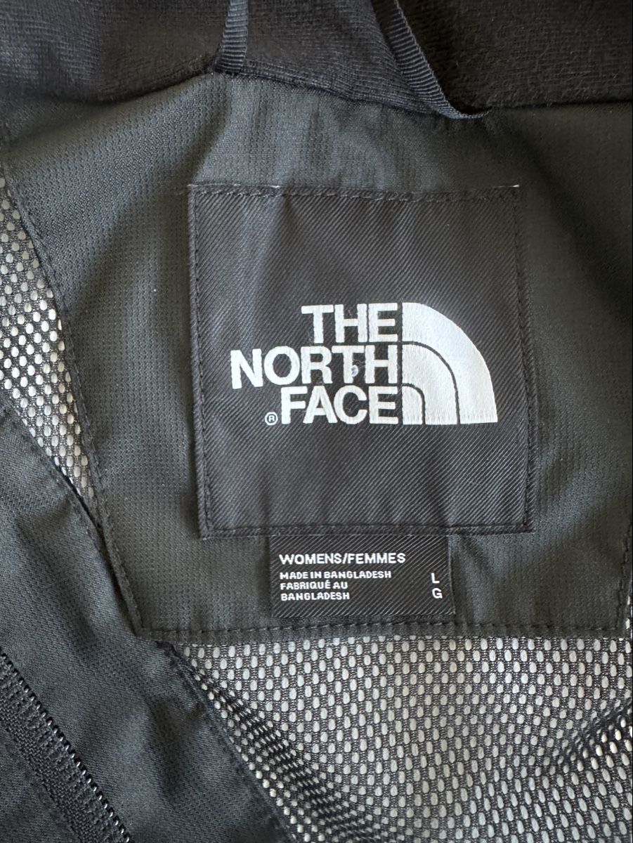 North Face Jacken: Northface Regenjacke – Neu (gemäss Beschreibung) aus Mägenwil von Biene0000 2