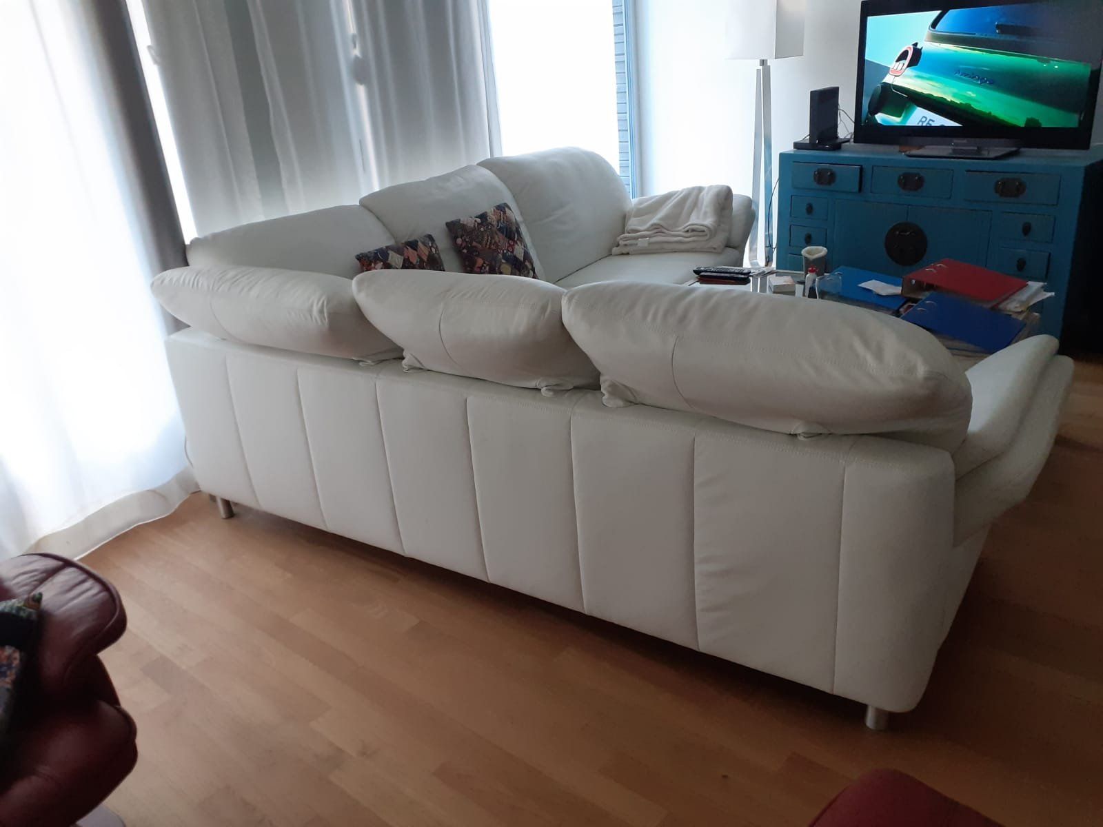 Pfister Divani: Ecksofa aus Leder, mit weinigen Gebrauchsspuren – Usato da Wohlen AG venduto da Kudist 1
