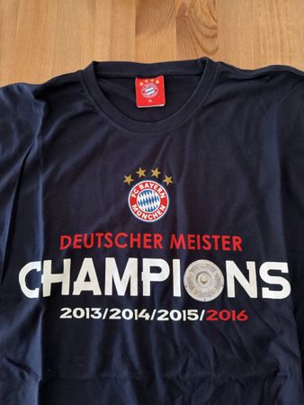 FC Bayern München T-Shirt "Deutscher Meister Champions" XL