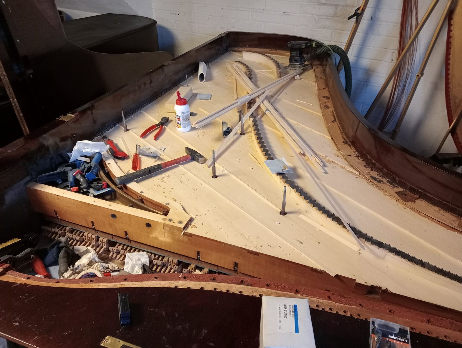 Musikinstrumente: Grotrian Steinweg Konzertflügel – Neu (gemäss Beschreibung) aus Küttigen von PianoSarbach 3